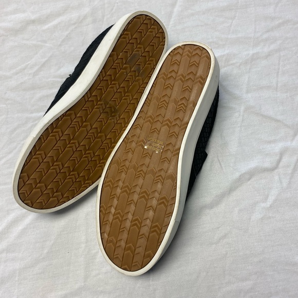 Revitalign boardwalk shoes - Picture 3 of 5